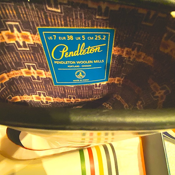 Glacier National Park, Limited Edition Pendleton Boots & Camping Blanket - Picture 7 of 8